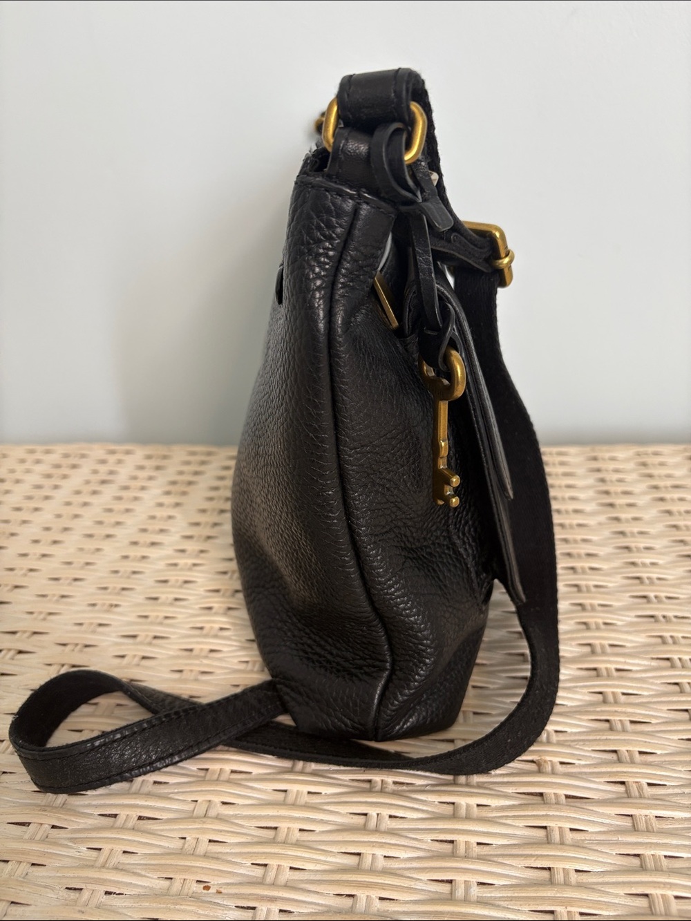 Fossil Kinley Black Pebbled Leather Crossbody Bag - Picture 3 of 9